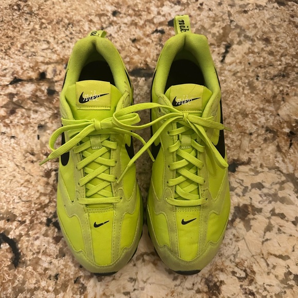 Green Nike air max - Picture 1 of 4